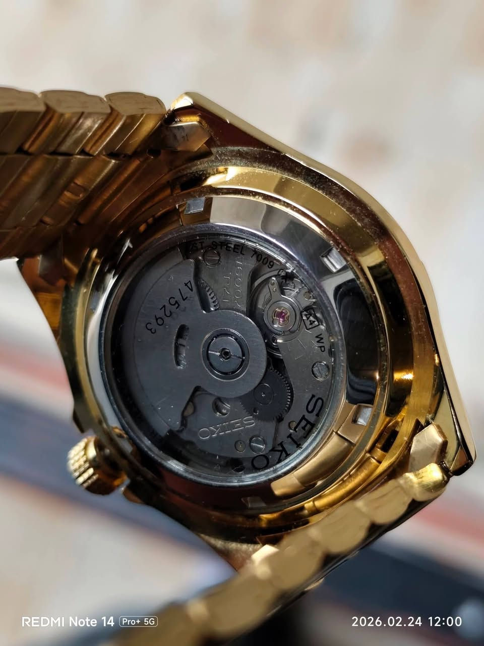 ساعة(seiko 5 sports) اوتوماتيك
ظهر زجاجي مكشوف

نافذه شهري يومي عربی و انکلیزي

رنك متحرك

سير ستنل اصلي

کامل السیر بلادی

نظيفه جدا

قطر 42ملم

السعر 95الف👉

المكان/ السلیمانیة

يوجد توصيل..


**إذا كنت صاحب هذا الإعلان وتريد حذفه لأي سبب، رجاءا أرسل رسالة إلى الدعم الفني**