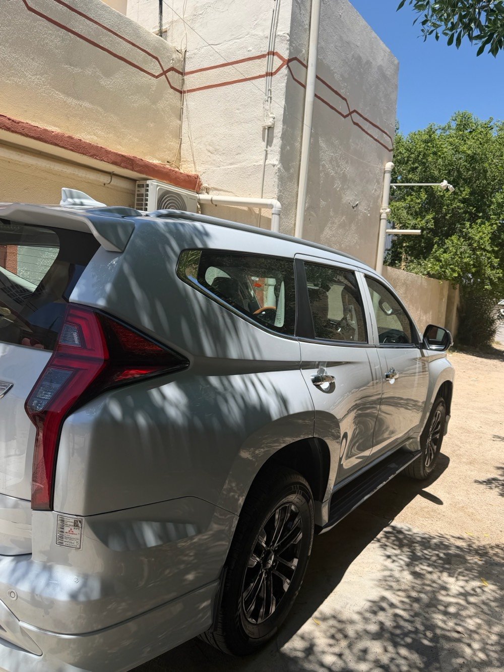 السلام عليكم

🔴باجيرو سبورت الكت الرياضي 🔴 



سكنجر ايديشن



موديل 2020



مستعمل ماشية  64 الف كم



محرك 6 سلندر



حجم المحرك: 3000cc



بصمة تشغيل وابواب



مري شفط مع اشاره بالمري



لايت نهاري LED



لايت امامي +بلاجكتور زينون



حساسات امامي خلفي



كاميرا



شاشة كبيرة امامية 



ابل كار بلي واندرويد اوتو



دبل اكس فور ويل درايف



كشنات جلد مشمشي



هاند بريك كهربائي



نظام اوتو هولد



 نظام مانع تصادم 



نظام مساعدة على نزول المنحدرات



ماوس تحكم بالدفع الرباعي



تبريد مركزي 3 قطع



7 راكب



كير شفتات للقيادة الرياضية



فتحة سلايت



كير 8 نمر 



منافذ كهربائية 220 فولط للخلف



بيها  PDR جداً بسيط بالجنطة
***********
