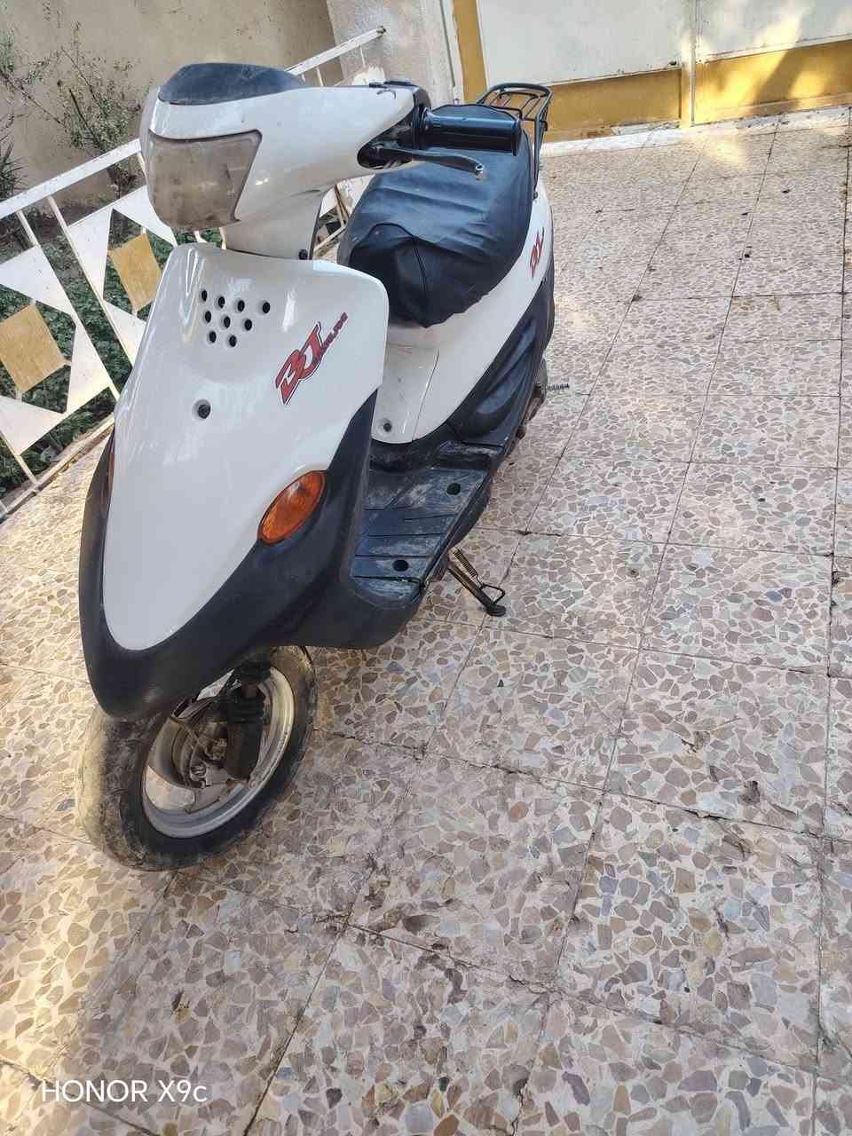 سلام عليكم شبابنه هاي دراجه متسع زروف الدراجه حلوه ونضيفه الدراجه مفتوحه مره وحده  السعر 300 وبيه مجال


**إذا كنت صاحب هذا الإعلان وتريد حذفه لأي سبب، رجاءا أرسل رسالة إلى الدعم الفني**