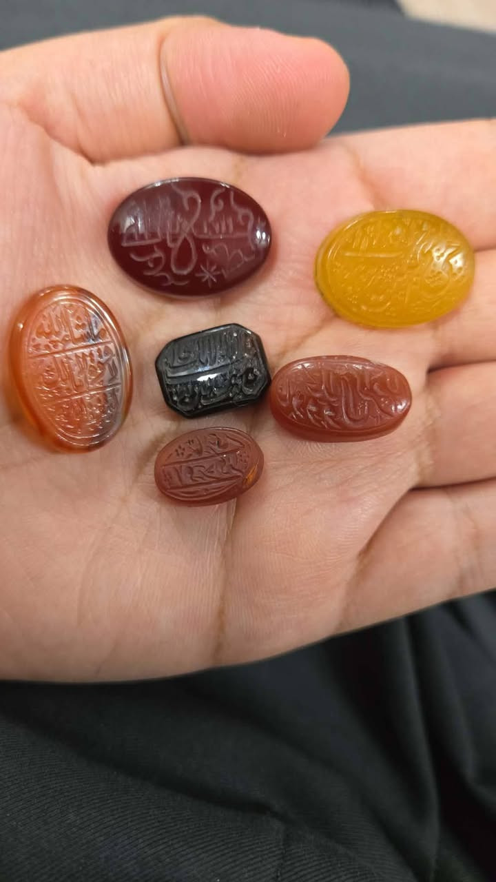 مجموعه من الأحجار المتنوعه للبيع جمله فقط .... للاستفسار التواصل خاص


**إذا كنت صاحب هذا الإعلان وتريد حذفه لأي سبب، رجاءا أرسل رسالة إلى الدعم الفني**