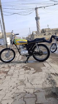 دراجه للبيع بدون 07772551098