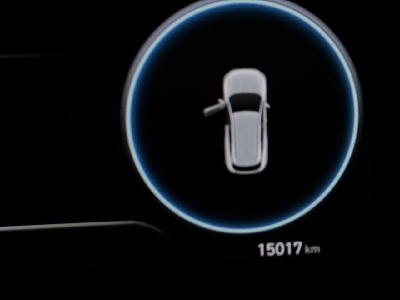 السلام عليكم للبيع سيارة توسان 2023 وارد خليجي اللون ابيض فول مواصفات ماعدا البانوراما
رقم بغداد انكليزي هزه جديدة 
السيارة باسمي تحويل مباشر

محرك 2000 يعني 4 سلندر ماشية 15 الف km

1- كرسي كهربائي 2

2- حساسات امامية خلفية

3-تشغيل عن بعد

4 - ويل كروم 

5 - اشاير بالمري

6 - دخول ذكي

7 - هند بريك بصمة

8 - ثلاث انظمة قيادة ايكو سبورت نورمال

9 - شاشة ايباد 

10 - شاحن واير ليس مع منافذ USP إماميه وخلفية

11 - قطعتين تبريد

12 - تحكمات ستيرن جهتين

13 - كأمرة دواره

14 - بردات خلفية

15 - الجامات الاماميه يصعدن وينزلن اوتو تحكم عن بعد بالريموت

16 - مثبت سرعة

17- مري شفط

18 - لايتات دوارة امامية فول LED

19 - زنون لدي امامي خلفي
20-كشنات جلد 
21-كاعيات جلد 
22-ترحيب مري

السعر207$ ورقة وبيها مجال 

مكان السياره بغداد
للاستفسار اتصال
***********
