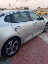 اوبتمه 2019 لون رصاصي ماشيه 100 الف حادثه بس بنيد فقط السونار مرفق بلم...