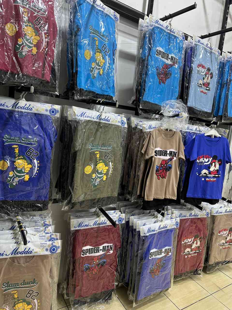 شروه مخلطه 

مقاسات 2.........5   6.........9

عدد المتوفر 584 قطعه

‏ أقل عدد كرتونه 👉

السعر  2$$$$🔥🔥💣🔥💣


**إذا كنت صاحب هذا الإعلان وتريد حذفه لأي سبب، رجاءا أرسل رسالة إلى الدعم الفني**