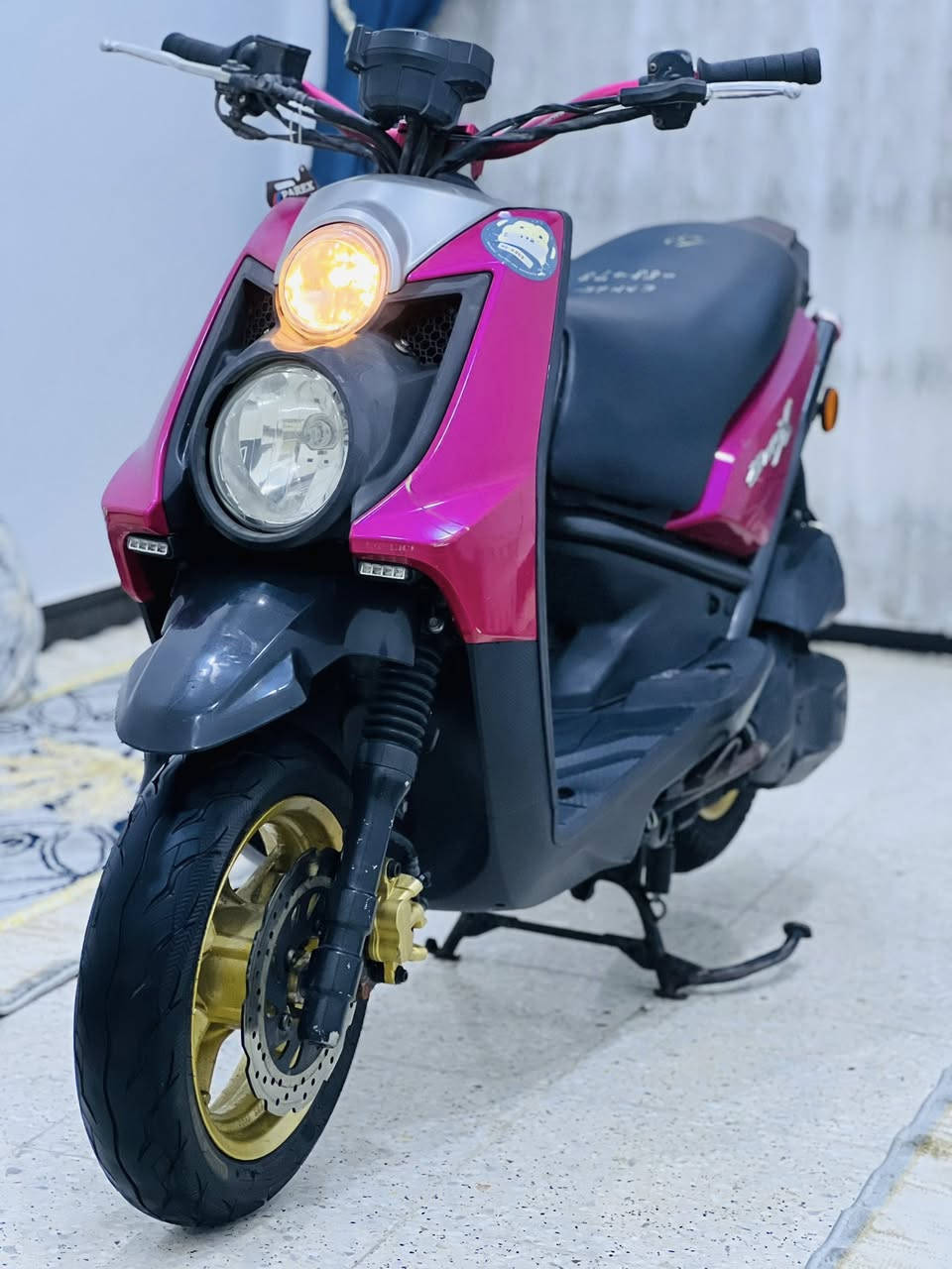 يالله السلام عليكم جبلي مديل 14 للبيع فقط مال رمبة صار 18 يوم نازلة من حاوية كفاله من كلشي بيها بكلايت r6 بيها ستيرن رياضي بيها سلايدرات بيها اشاير كوسو مكاني الامين الثانية اتصل وبل الخدمة ***********
