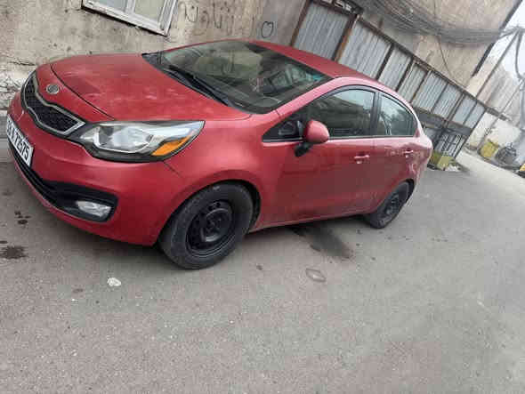سلام عليكم كيا ريو ٢٠١٤ وارد امريكي حادثها جاملغ وبنيد بدون دواخل مكينه ١٦٠٠ gdi سياره حلوه رقم بابل انكليزي مكينه كير تبريد تدفئه خير من الله مكان سياره بغداد الكرخ سعر ٨٢ وبيها مجال قليل 
للأتصال 
***********
***********
