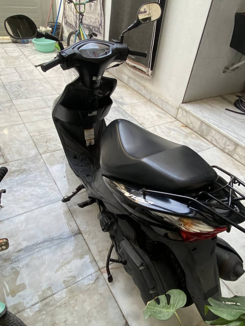 سلام عليكم
دراجه للبيع نوع ساسوكي ادرس 
التفاصيل بصوره دراجه وين تريد نفحص ما بيها اي خلل و كلشي واضح 
سعر مليون و ٢٥٠ الف و بيها مجال مكاني بغداد العبيدي تواصل واتساب او اتصال رصيد 
***********
