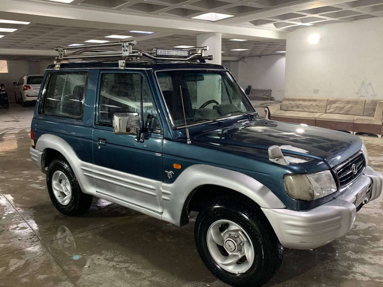 تم عادت النشر بسبب المواعيد الكاذبه 
سلام عليكم كالوبر للبيع موديل 1998 محرك vvt محرك مكفول وكير كفول فور ويل شغال سياره خير من الله ترايك وين ماتريد مصبوقه جماليه فقط اي ضربه مابيهه واي نقص مابيهه سياره بسمي سنويه رقم سليمانية سعر 56
عنوان بغداد جسر ديالى  رقم موبايل ***********
