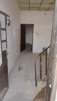 بيت الاجار حي الوفاء ٥٠م غرفه النوم وصاله ومطبخ وحمام سعر ٢٠٠ الف ***********.      ***********
