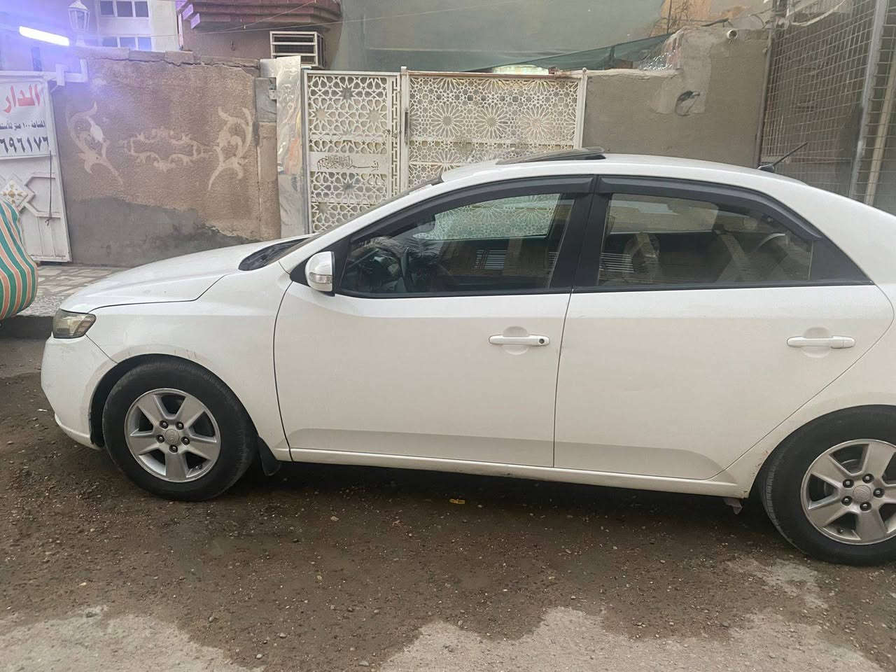 للبيع او مراوس سيراتو 2009
تخم تاير جديد 
5ويل كب
كير محرك مكفول 
تبريد ثلج 
سياره فول واحد على واحد من عدا بصمه 
رقم بغداد
السعر 88 بيه مجال  
مكان بغداد الغزاليه 
***********
