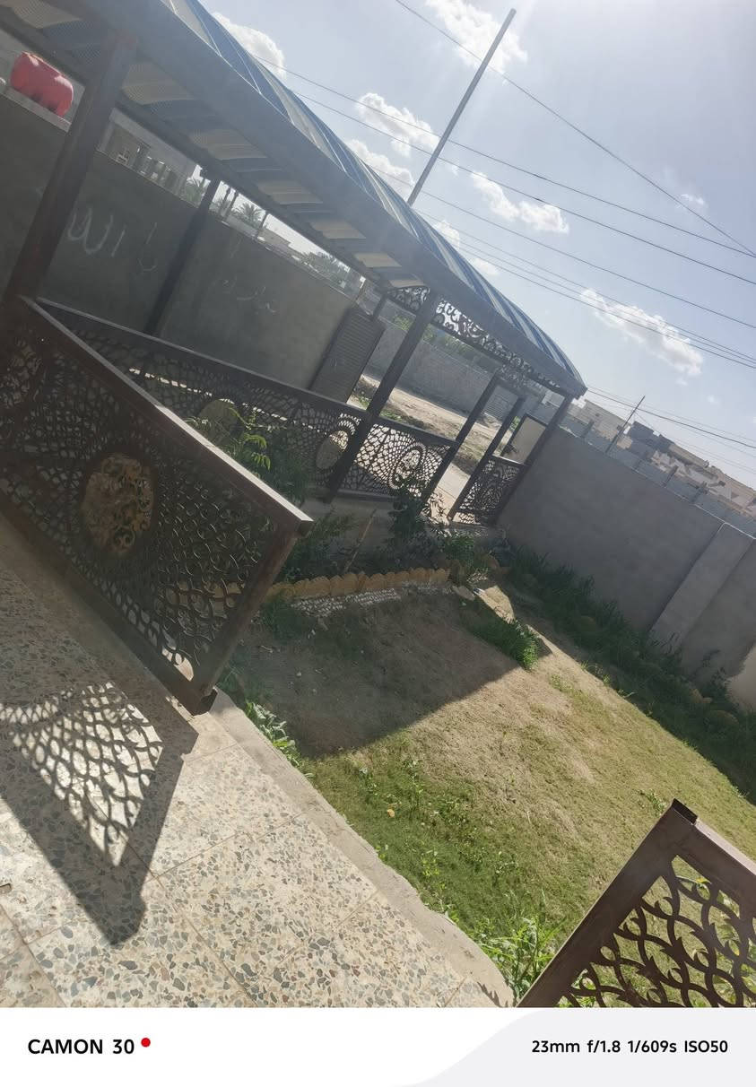 دار للبيع المساحه ٦٥٠ متر الدورة هوررجب قرب المدارس والسوك
السعر ١٧٠ مليون الاستفسار***********
***********
او مراجعة مكتب ليث الجبوري للعقار
