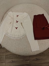 تراك رقه • أبيض • ماروني