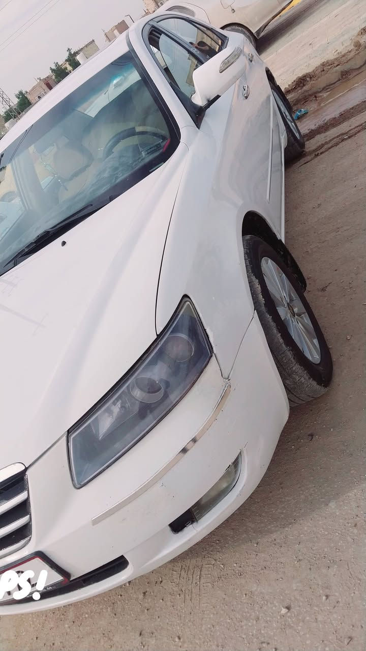 سلام عليكم سوناته 2007 خليجي رقم دولي بسمي مدور ثاني يوم السياره مكفوله من الضربه بس ادير مال جملغ الخلفي او السونار موجود دخل المنشور اي ستفسار التصال على رقم *********** السعر 103 وبيه مجال
