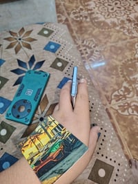 من رخصه الادمن السلام عليكم  هونر x9a 5G اكس 9 اي فايف جي نظافه الجهاز...