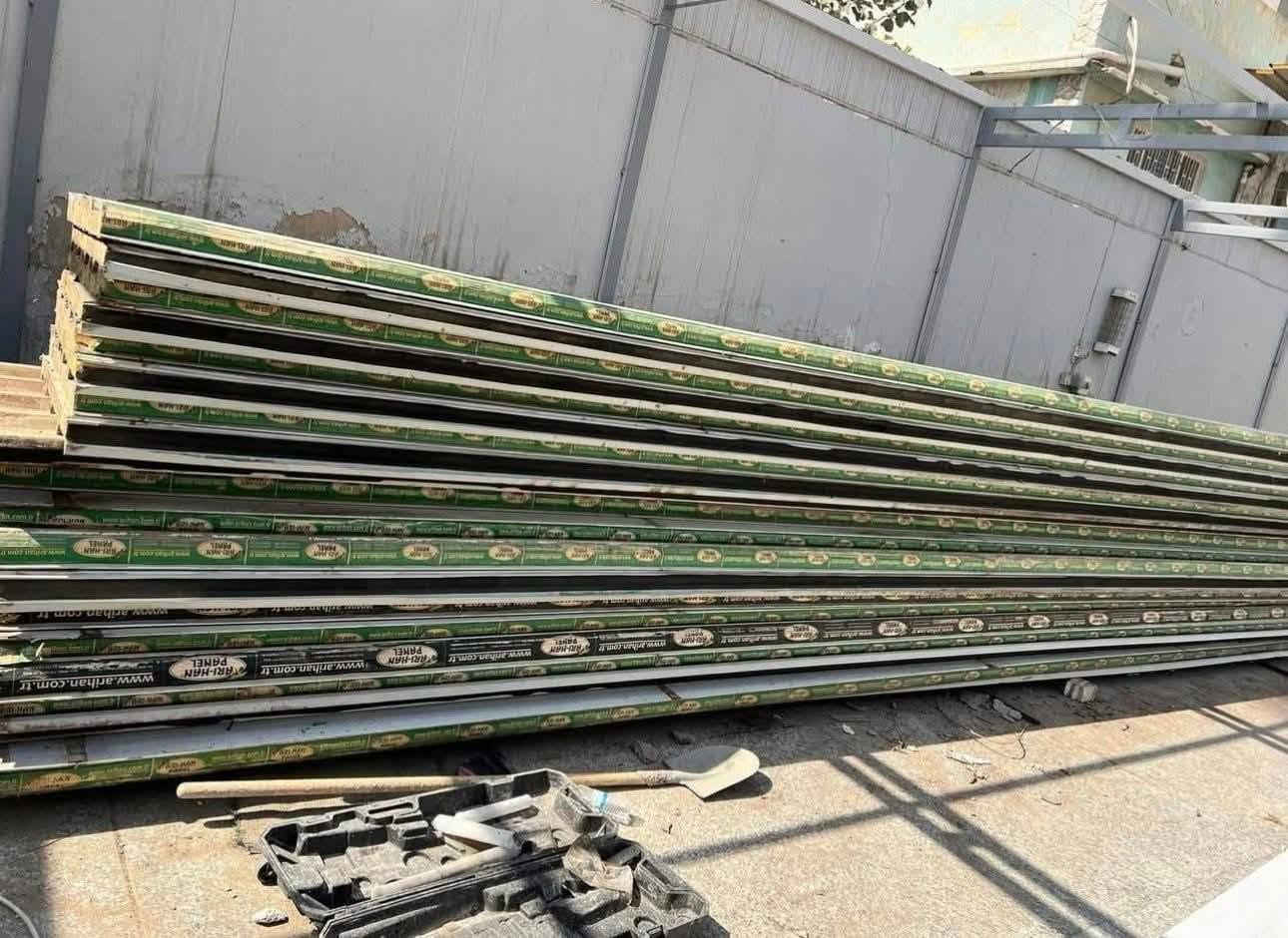 بسم الله الرحمن الرحيم اشتري فقط جميع انواع السندويج المستخدم جبلونات والحقول السقايف والكرفانات مع كادر تفصيخ ونقل والمحافظات حسب الاتفاق التواصل مع 0771328734


**إذا كنت صاحب هذا الإعلان وتريد حذفه لأي سبب، رجاءا أرسل رسالة إلى الدعم الفني**