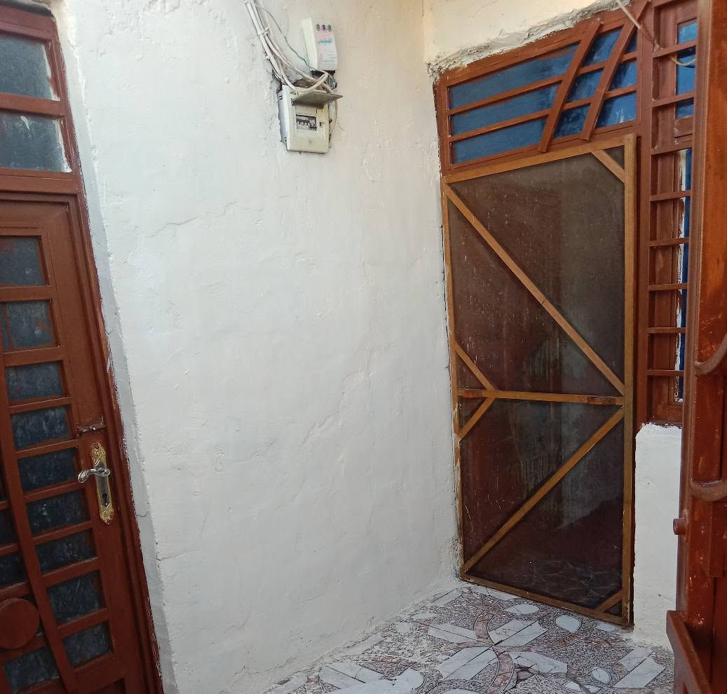 السلام عليكم
دار لبيع يصلح حسينية اوسكن كربلاء طريق السيدة زينب ع مقابل عامود 315 بين الجريه و العطيشي يم جسر الابراهيميه ثاني فرع عن عن جسر الابراهيميه
يبعد عن شارع المشايه 400متر
يبعد عن الإمام ١٥دقائق بالسيارة ١٠كيلو متر
طابو زراعي سند 25 إقرار محكمة
المساحه ٧٥ متر
السعر ٢٧ مليون ابسعر القطعه 
استقبال وغرفه وصاله ومطبخ والصحيات اوطارمه اساس صب البناء بلوك السقف عكاده بس صاله سندويج #كامل_الخدمات كربلاء, العراق


**إذا كنت صاحب هذا الإعلان وتريد حذفه لأي سبب، رجاءا أرسل رسالة إلى الدعم الفني**