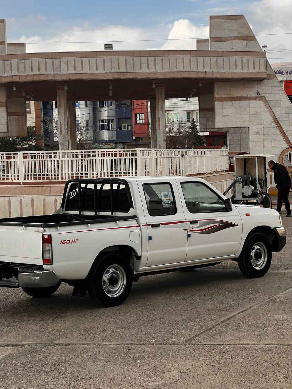 سلام وعليكم 
پيكب نيسان موديل 2012
 رقم سنوي جديد تخم تأيرات جديد
سياره مكينه ما مفتوح 
سياره دعاميه ل دعامية مكفولة عامه مابي سبخ بدون بارد بدون ملاعزة كلووو بشرت رقم موبايل 
*********** اكر, نينوى
