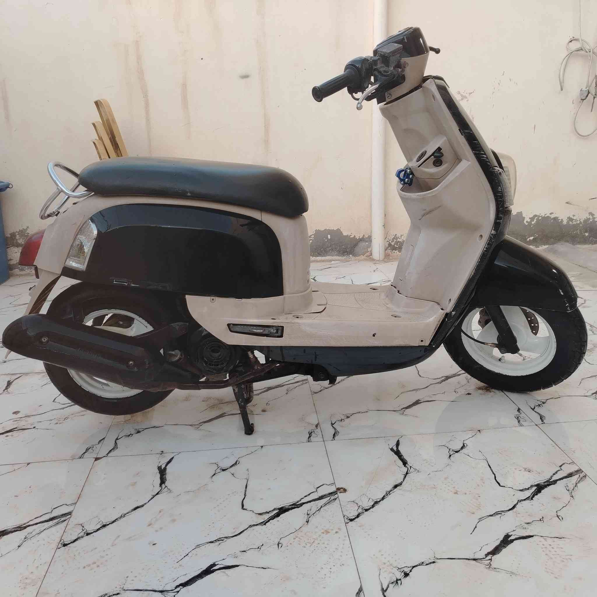 دراجة بوليسي للبيع
السلام عليكم بوليسي نوزل موديل 2010 محرك مكفول كهربائيات شغاله كامله من كلشي. السعر خاص
. *********** واتساب
