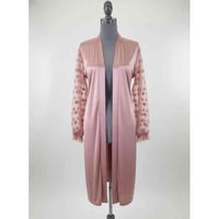 روب نوم ستن (لانجري) قياس : فري سايز (من وزن 50 الى وزن 75) توصيل لجمي...