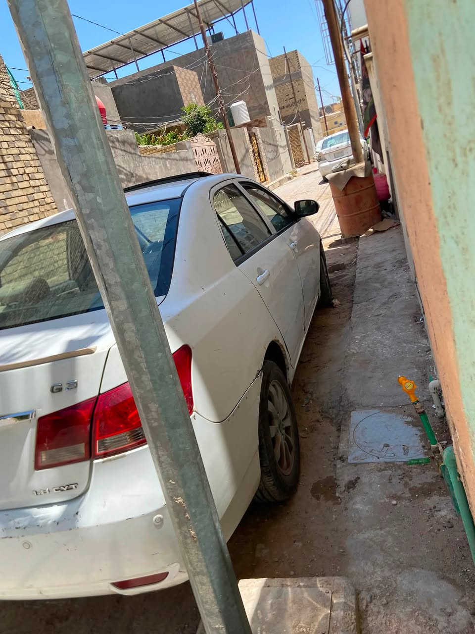 موديل ١٣ سعره ٣٠ وبيه مجال قليل نقص بيه فقط تبريد اشوية حدادية *********** مكانه نجف راعية نجف
