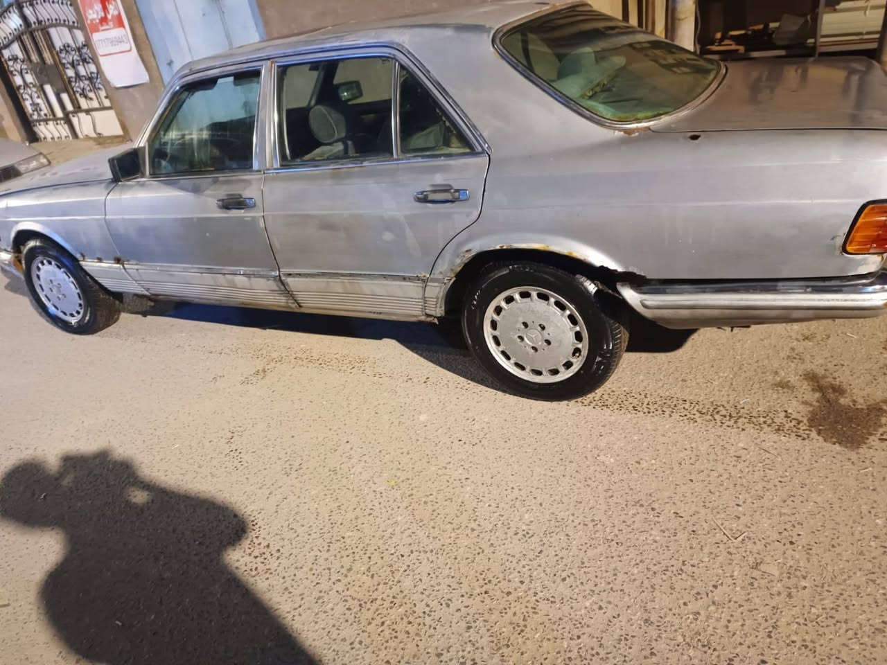 السلام عليكم
مارسدس رئاسي مديل 1983
رقم بصرة دولي سنويته تنتهي بسنة 2030
تحويل ثاني يوم
محرك وكير بطة كهربائيات حلوة كشرته نظيفة والتبريد نقص غاز حداديه نظيفة يراتله ترتيبات قليلة لعنوان البصرة ٥ميل رقم الهاتف *********** البصرة, العراق
