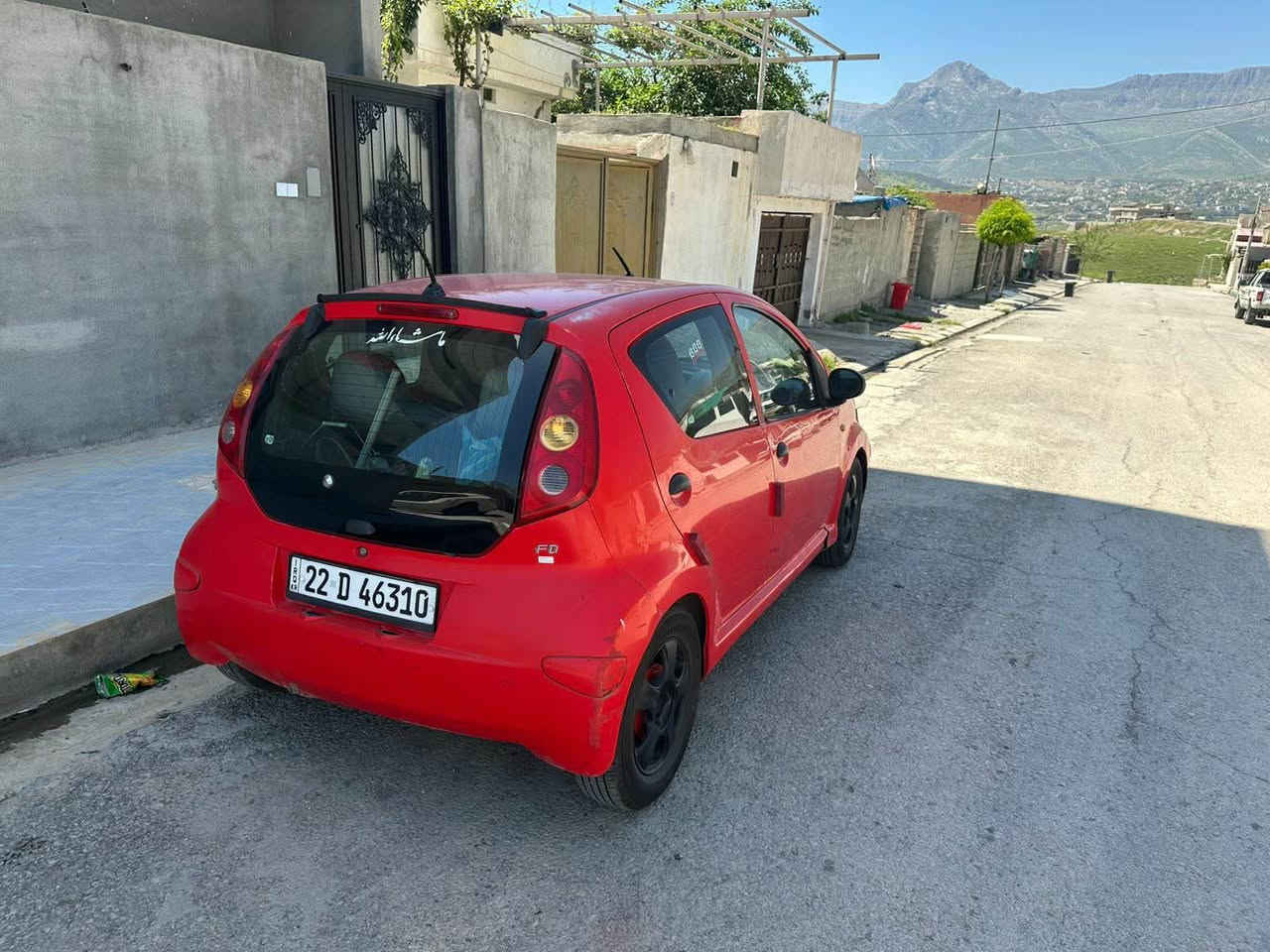 * جۆری سەیارە: BYD F0
3 پستون 
* ساڵی دروستکردن: ٢٠١١ڕەنگ: سوور
* دۆخی بۆیە: بێ بۆیەیە،      
    * ناوەوەی زۆر پاکە و بێ کێشەیە مەکینە و گێر: بە شەرتە بێ دووکەڵ و بێ مەسرفە
    *  سەیارەیەکی زۆر توندوتۆڵە
* نرخ:35وەرەقە و کەمێک مەوعامەلە.
* 3 وەرەقە خەرامەی لەسەرە دوای مەعمالە دەتدەمەوە
* شوێن: سۆران.
* ژمارەی تلفۆن:
* 0750 049 21 95 سوران, أربيل
