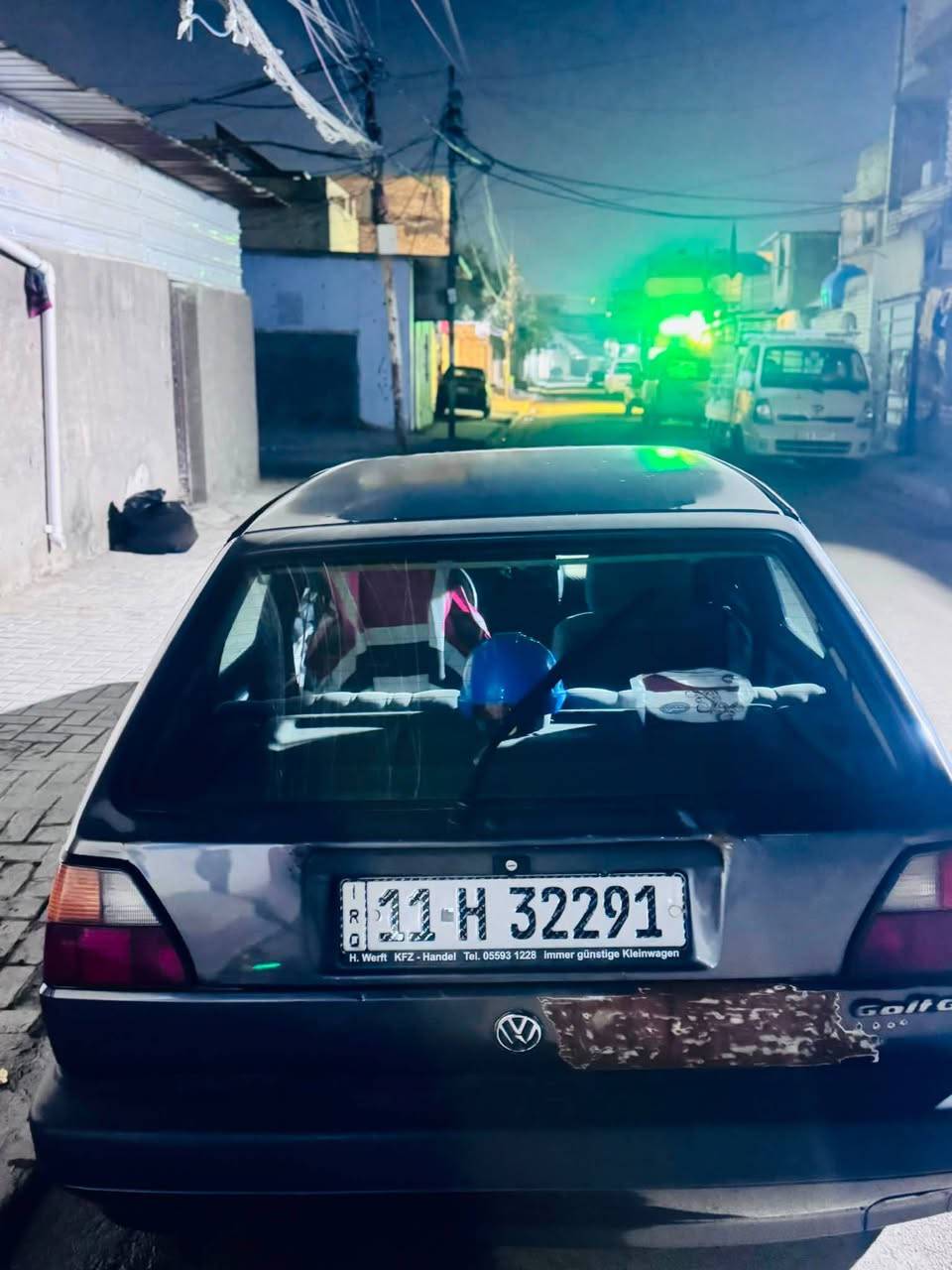سلام عليكم عندي كولف 91 سياره بيه ضربه خفيفه بلجنطه وصلحه وجاملخ بس ضربه يحتاج بارد بس مكاني بغداد سياره بسمي تبريد ثلج سياره حلوه سعره 37 هذا رقمي ***********
