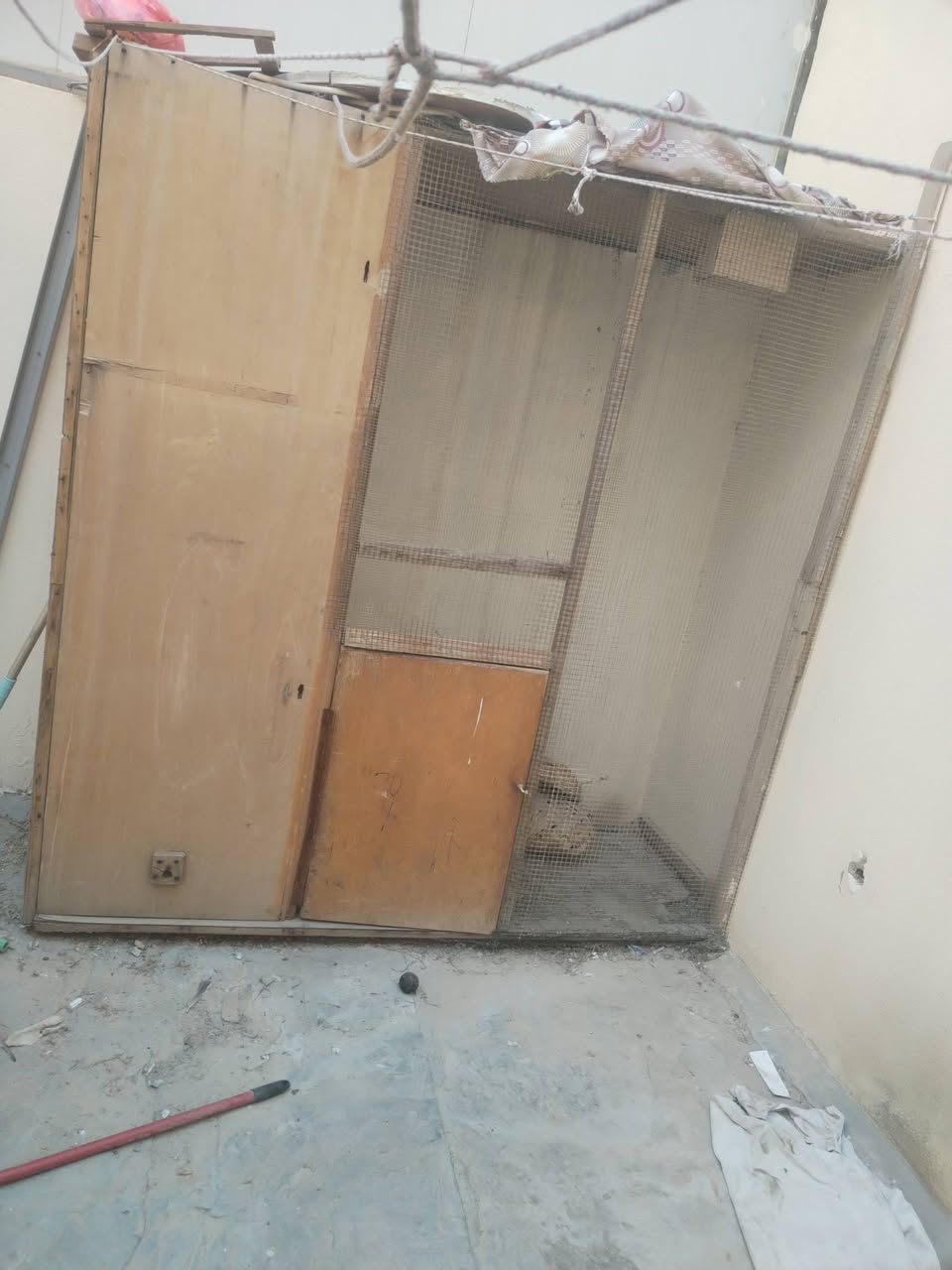 قيم واخذ بيع مستعجل مكان قرية الغدير ***********
