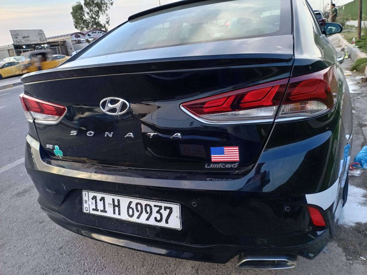 شلونكم شباب 
اني مكلف بالنشر 
سوناتا ٢٠١٨ بغداد سنويتها جديدة وهزة جديدة بأسم صاحب الهاتف المذكور بالاسفل السونار موجود محرك ٢٤٠٠ بيها منظومة غاز بدون لغد ولا شاصي بيها جاملغ وباب خلفي صبغ كلير من امريكا والبنيد كلير 
السعر ١١٥ وبيها مجال للشراي المكان بغداد للتفاصيل وللاستفسار الاتصال على هذا الرقم فقط رجاءاً *********** 
#غيرمتواجد على الفيس بوك
