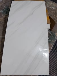 لاصق جدار • ٣٠×٦٠ • ٤٠ قطعة