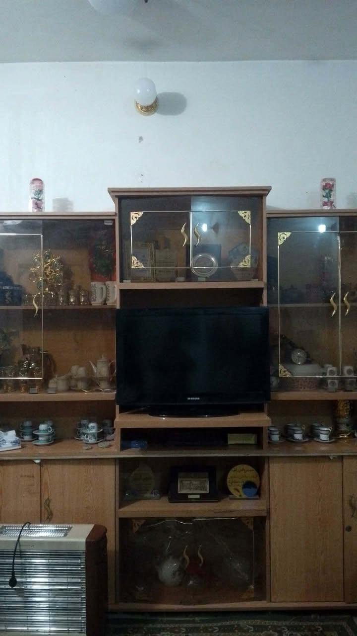 معرض١٠٠وميز بلازما٤٠بيهن مجال مكان بابل ابو غرق


**إذا كنت صاحب هذا الإعلان وتريد حذفه لأي سبب، رجاءا أرسل رسالة إلى الدعم الفني**