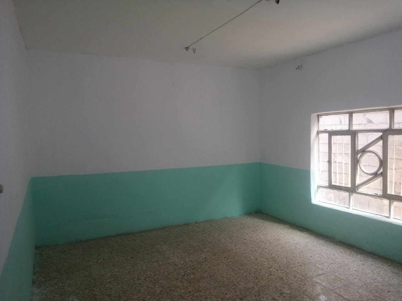 اللهم صل على محمد وال محمد

الدار للبيع (بيع مستعجل)

دار زراعي 290 متر

السعر 40

الاتصال على الرقم ***********

حي الفرات قرب الملعب مجاور السكلة
