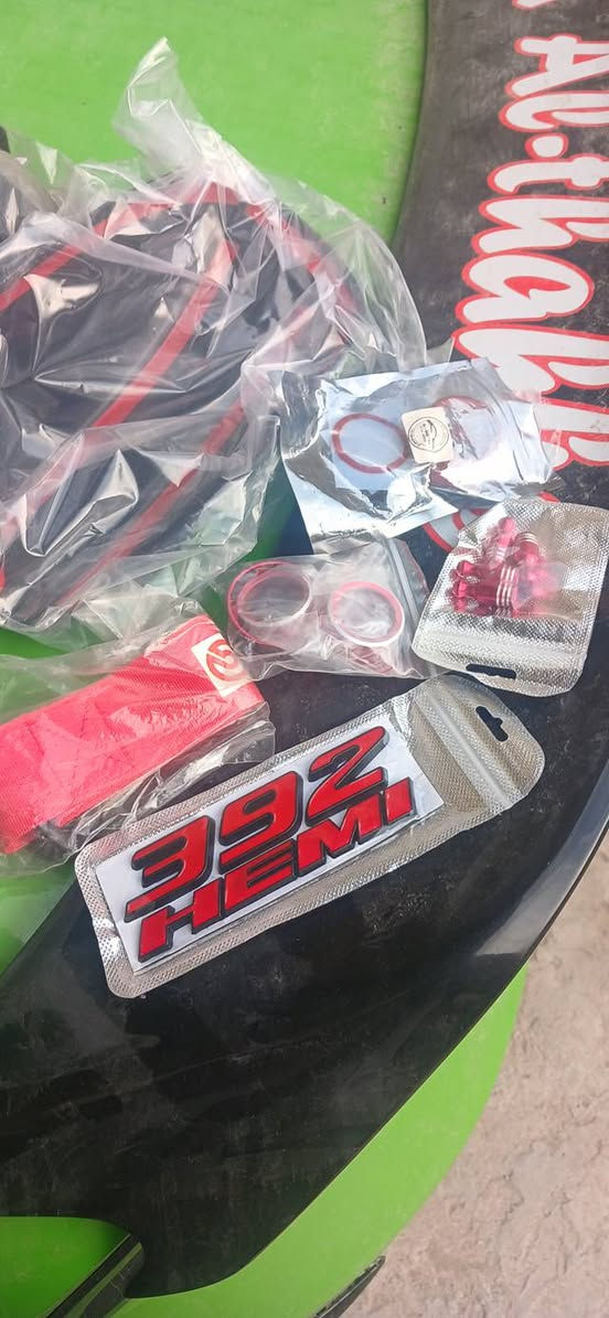 السلام عليكم شباب موجوعة اغرض جارجرافتح الصور وشوف الي يعجبك  الشراي يتصل يتصل حته لواتساب رجاء والاسعار خادم اني الكم مارجع واحد زعلان اي حاجه تعجبك صورتهة على واتساب يجيك سعرهة وخادم زغيرالكم اخوتي العنوان بغداد بلديات ***********
