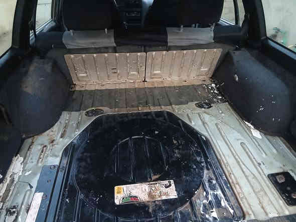 سياره اوميكا موديل ١٩٩٢ حجم ٢٠سنوية خضره محرك جديد دوشه كير جديد طغم  أمامي جديد شرط التحويل والوكالة من الشرعي السعر ١٥ ورقه للاتصال 
***********
***********
