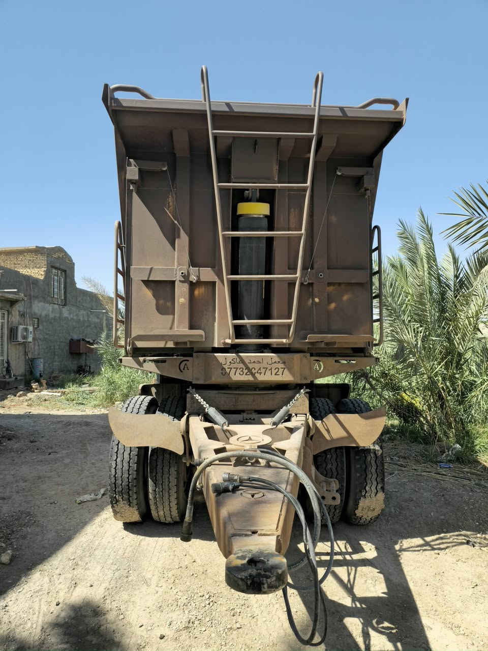 مقطوره للبيع 2024 تخم تاير جاهزه للعمل كهربائيات بالوني اصلي طول750ارتفاع155حداد احمد عاكول تفصال العماره (السعر325)وبيهامجال مكانها ميسان للاستفسار ***********
