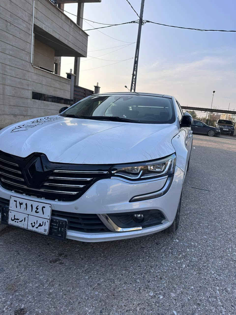 للبيع رينو تاليسمان

الضرر ثلاث قطع متفرقه 

ايرباك فقط استيرن

اللون سمنتي فاتح موديل2018 

فول مواصفات

فتحة بانوراما

 الكشن جلد وكهرباء 

الكشن مساج وتدفئة وتبريد

لايتات زنون

 وليدات امامي خلفي شاشه كبيره

و حساسات 360 درجة 

داتاشو وقراءة رموز الشارع

محرك 1600تيربوي

كير 7 نمر dsg 

المحرك والكير بالشرط

السعر (105) ورقه 

*********** كركوك, العراق
