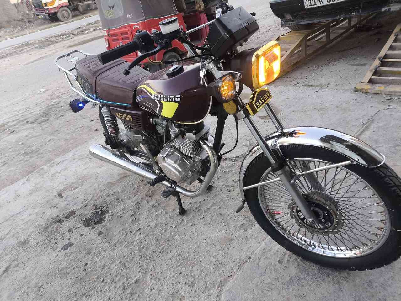 تايكر 2024 مگفوله گهربائيات شغاله مگينه ما مفتوحه شلعه ومعدل فول  اوراق گامله سعر 580 بيه مجال قليل ***********
