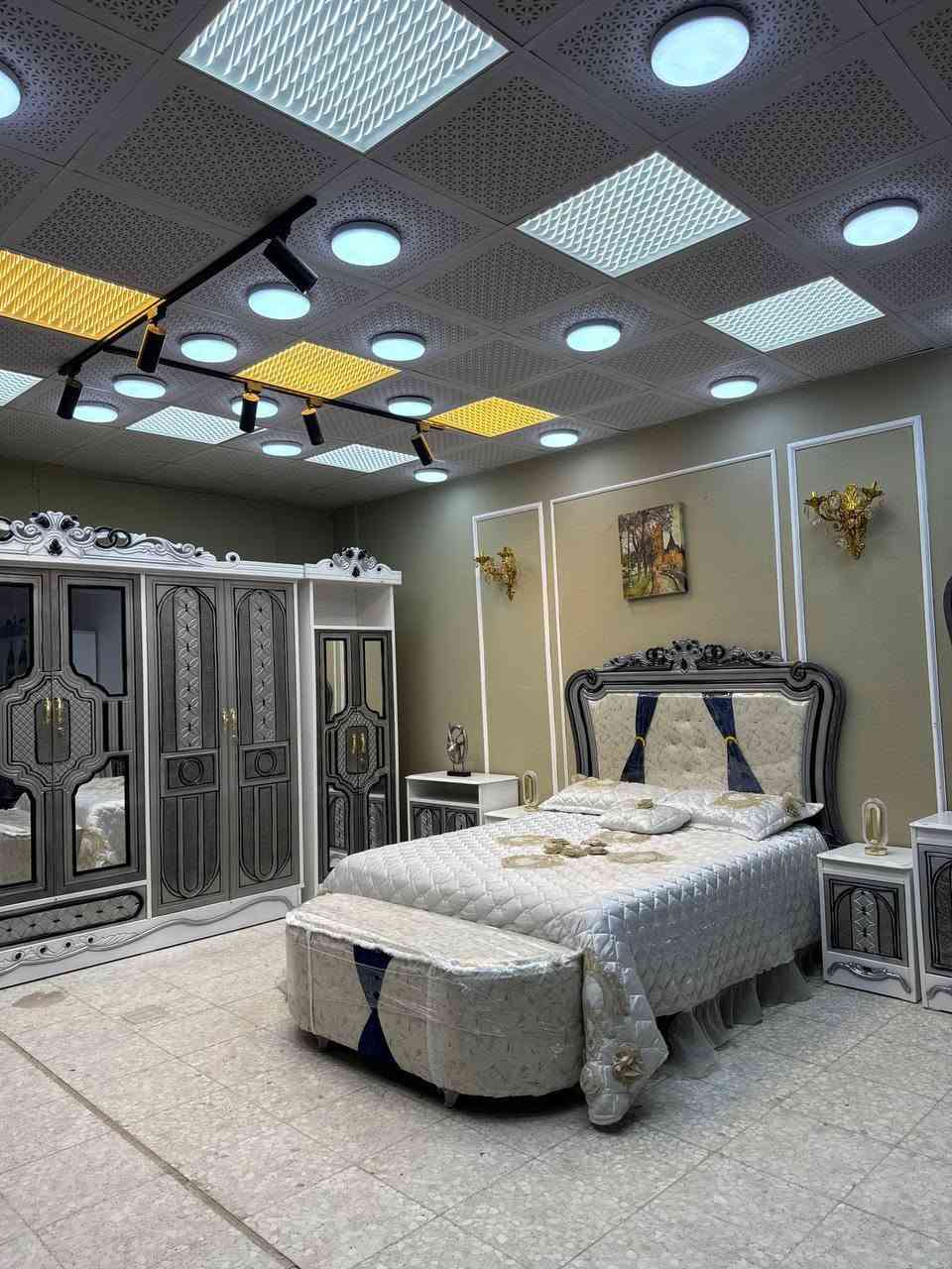 غرفه نجاره عراقيه السعر 1،000،000دينار

تفاصيل الغرفة المرمري  ....

 خارج ٤ملم ام دي اف 🔺
وداخل معاكس ٣ملم 
صبغ حراري  درجة اولى 

عدد القطع  ٧ قطع 😍
🔺1 //جرباية  قياس  ١٦٠ × ٢٠٠ 
🔺//ميز جانبي ايسر قياس ٥٠
🔺2// وميز  جانبي  قياس ٥٠
🔺3// زاوية ارتفاع مترين عرض ٨٠
🔺4// وميز بلازمه  
🔺5//وميز مراية ارتفاع مترين عرض ١٢٠
🔺6// وكنتور ٦ باب  ارتفاع مترين و١٥ طول ٣ متر و١٥

القطعه الثامنة حسب الطلب شازلون
سعرها 50،000 الف 

للحجز والاستفسار التواصل مع الصفحة

#غرف #نجاره_عراقية #حديثة


**إذا كنت صاحب هذا الإعلان وتريد حذفه لأي سبب، رجاءا أرسل رسالة إلى الدعم الفني**