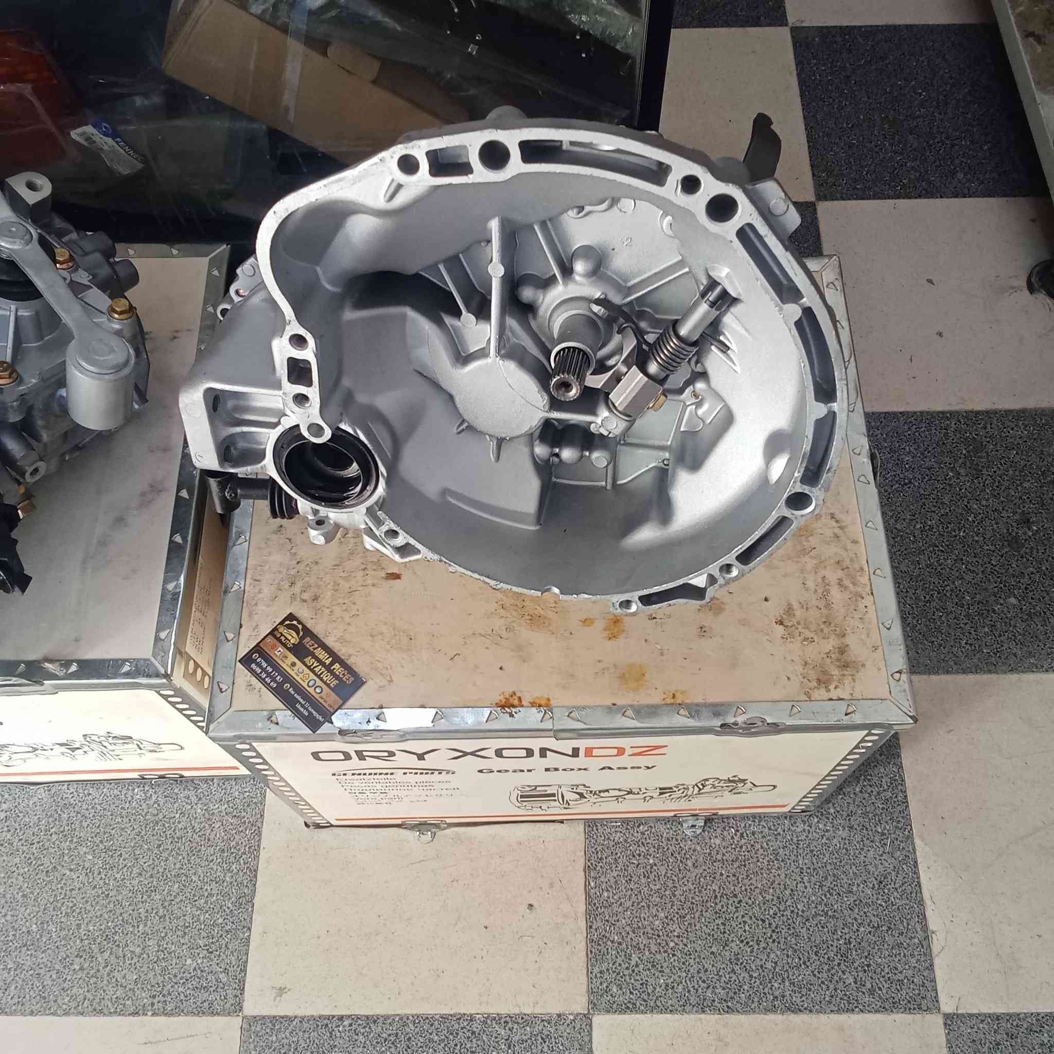 Boite vittesse lifan 520cable
Boite vittesse lifan 520 huile 

Original qualité avec garantie 

Livration disponible 

Tazougaghet Khanchla 

0798991783


**إذا كنت صاحب هذا الإعلان وتريد حذفه لأي سبب، رجاءا أرسل رسالة إلى الدعم الفني**