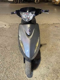 عدلة للبيع سلف وهندر مكينة ناعمة  كهربياتهة شغالة بيهة بس بريك الامامي...