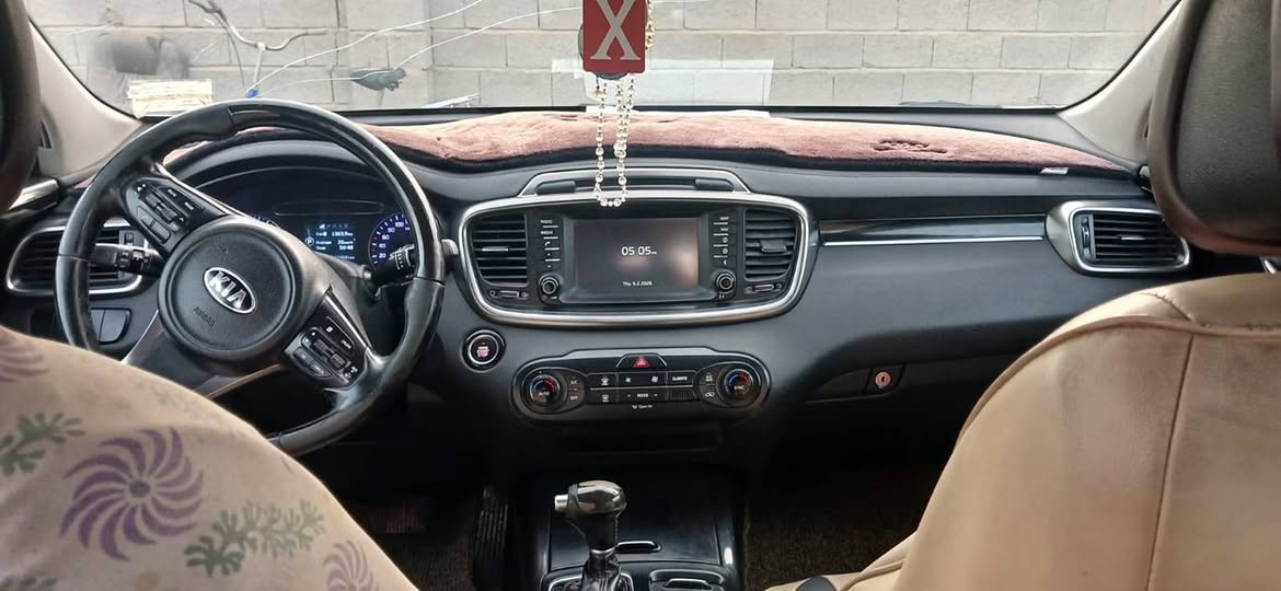 البيع سورنتو 2016خليجي محرك 6سلندر رقم بغداد 
السعر 195وبيه مجال ديالى المقداديه 
***********
