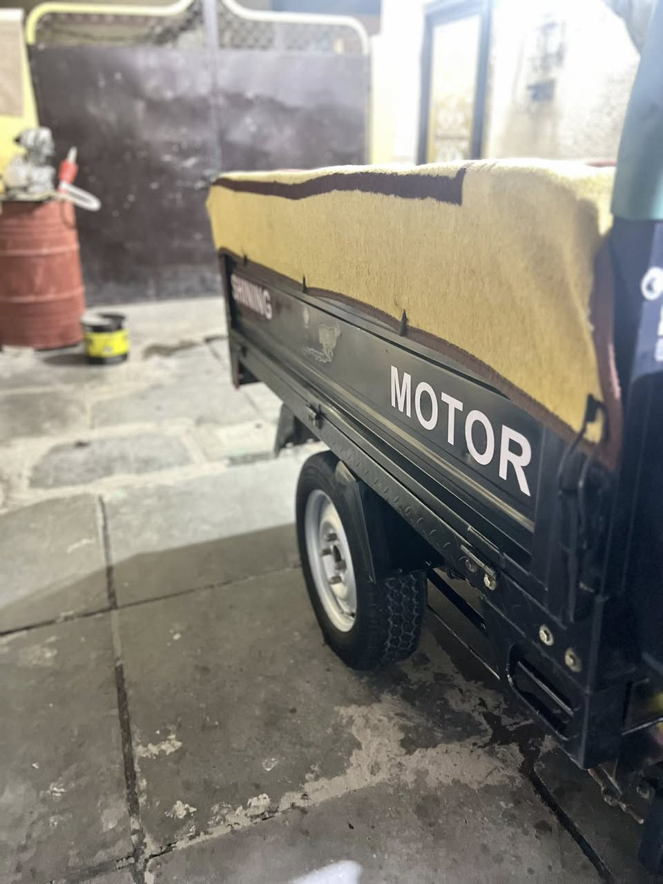 سلام عليكم ورحمة الله وبركاته ستوته ومحرك للبيع ستوته سنويه مديل 2023كفاله ومحرك 2025صارله سبوع


**إذا كنت صاحب هذا الإعلان وتريد حذفه لأي سبب، رجاءا أرسل رسالة إلى الدعم الفني**