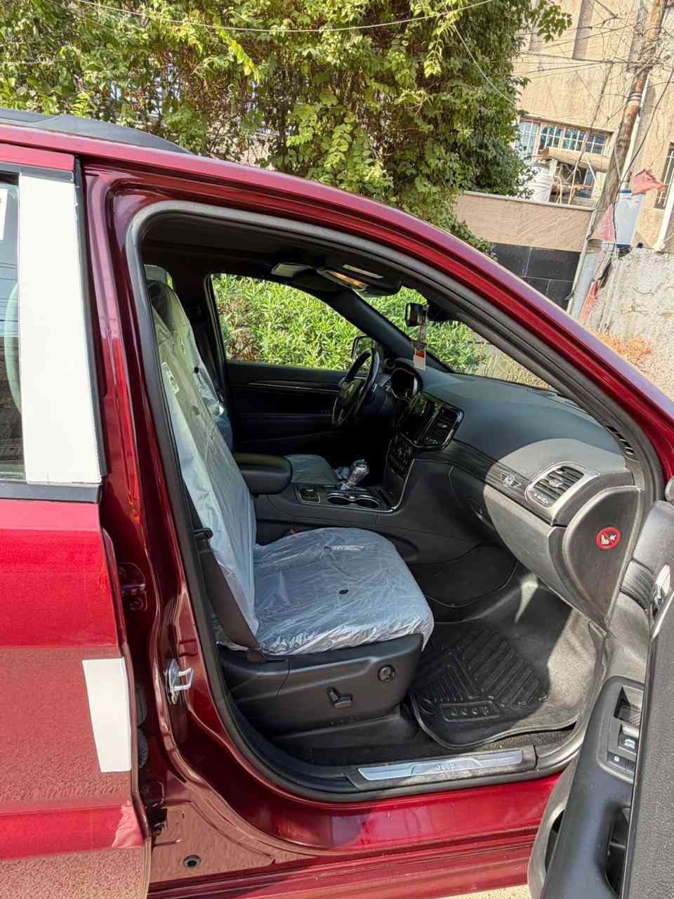 السلام عليكم
للبيع جيب s (خليجي)
2022
ماشية 34mi
فول مواصفات بانوراما رادار امامي 
داخل اسود كشنات تدفئه تبريد ستيرن تدفئة
مكفولة كفالة عامة
رقم بغداد مكاني بغداد
سعرها 36500$
***********
