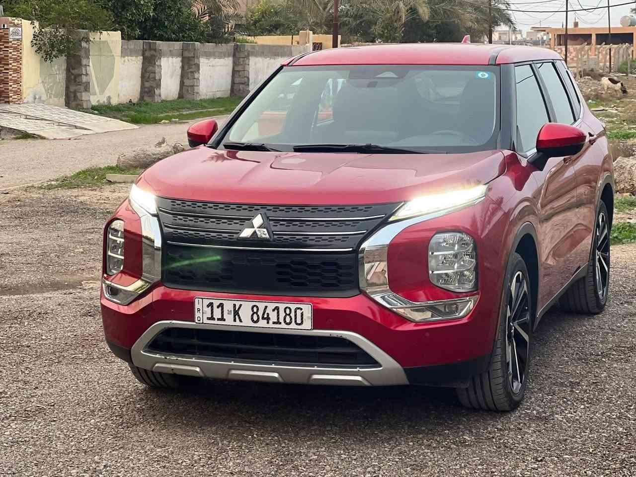 اوتلاندر موديل 2024 رقم بغداد دولي بسمي تحويل ثاني يوم ضرر بسيط جدا محرك 4 سلندر 2.5 ماشية 32 الف فول مواصفات عدا الفتحة بصمة تشغيل بصمة ابواب مري شفط رادار امامي خلفي كشنات جلد تحكم كهربائي سبعة راكب السعر 225 وبي مجال مكان ديالى ناحية السلام رقم الهاتف ***********
