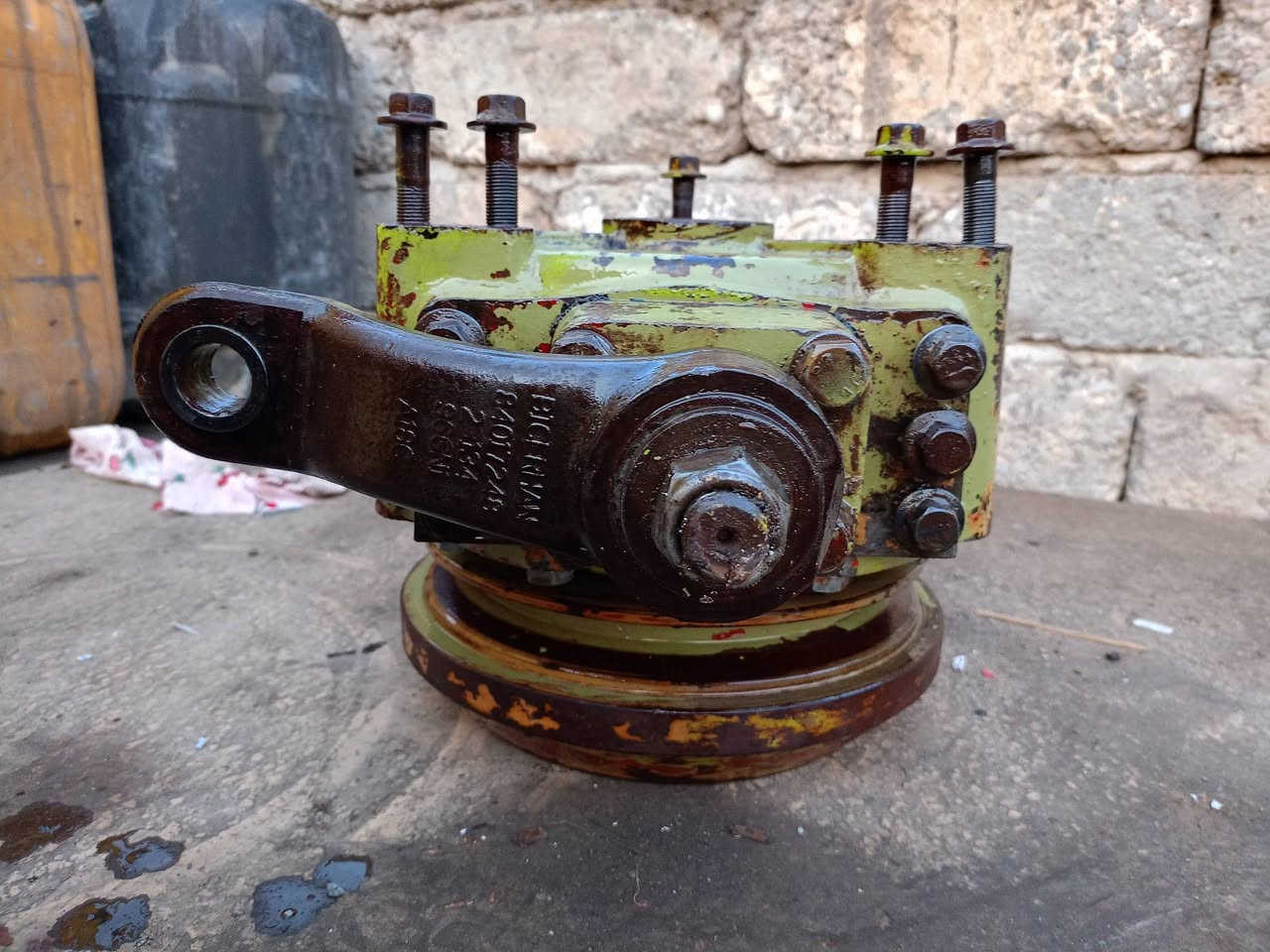 جعموقة راس المنجل مال حاصدة نيوهولند 🌾 شرط اخو جديد استفسار على هذا الرقم ***********...***********
