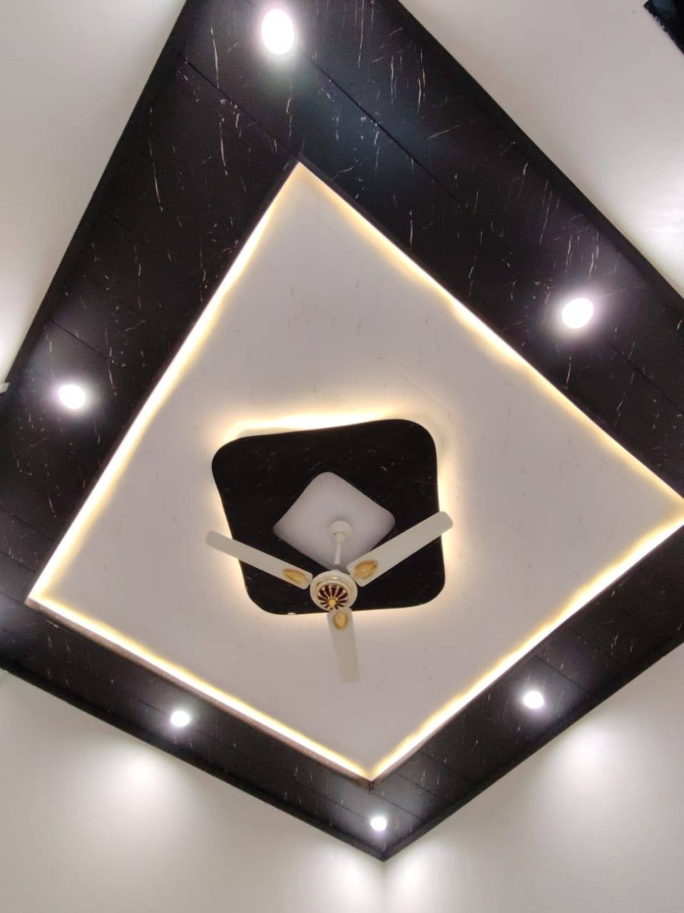 خلفه متفرغ ***********
