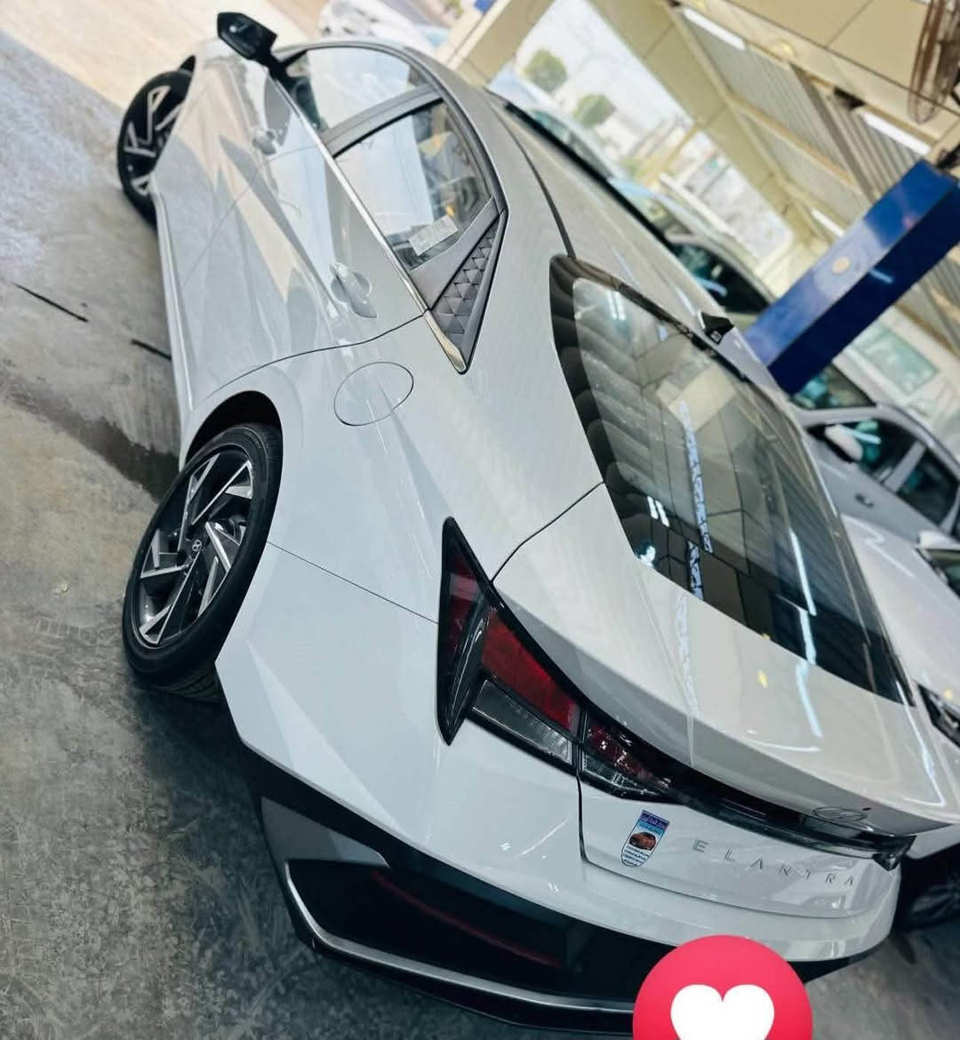 النترا.   2024    رقم أربيل  ماشيه32  مكفوله جديده 
    
المواصفات فوووول      .      محرك 1500 دبل نوزل دوش 
شاشه ديجتال 
بصمه                            جام عل ريمونت اوتو 
كشنات جلد 
هند بريك بصمه         تحويل.  اووكاله
اوتو هولد                  
فتحه سقف                 السعر135
محرك 1500دبل نوزل                            
حساس لايت 
حساس خلفي بلادي 
حساس أمامي بلادي 
تبريد قطعتين
كاميرا خلفيه بلادي 
جي بي اس
نضام تشغيل الكاميرات 
شاشه  كبيره اصلي ابل كار بلي 
نضام ترحيب مري شفط
نضام مود درايف إيكو وسبورت و عادي
تحكم ستيرن فول 
ويل كب كروم حجم 17
لد امامي نهاري
 شباك نيكل
مانع انزلاق
مانع انحدار 
لايت عدسات زنون 
ايرباكات
جهاز موازنه ABS

*********** جديتا, زحلة
