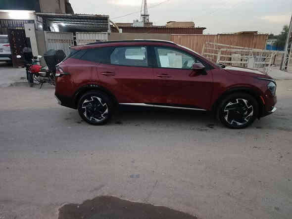 سلام عليكم سبورتج موديل 2024 رقم بغداد تحويل ماشيه 8 الف فول مواصفات *********** صور امريكه واضحه بس هاذه لحادث لباقي كفاله ***********
لمكان بغداد لسعر 178ورقه
