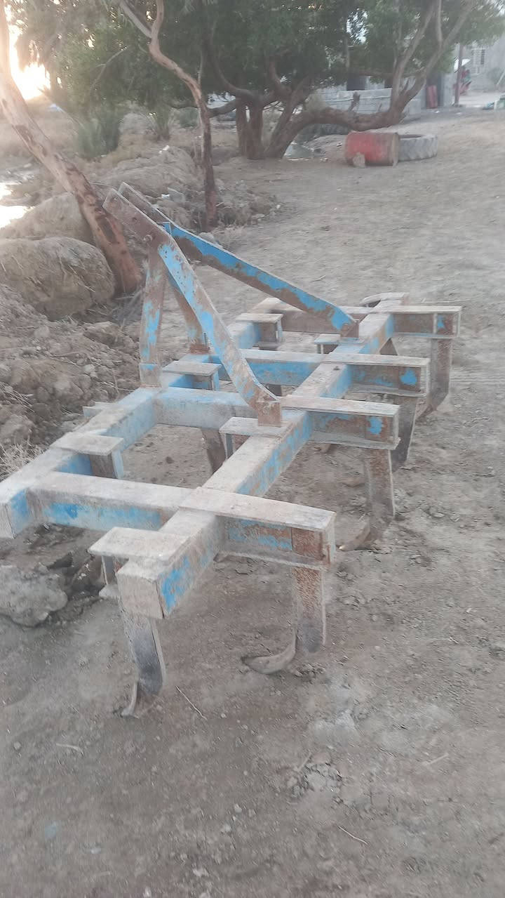 يالله خوان سلام عليكم  عنتر ٨٨  مكينه جاهزه لكراب مكينه خير من الله  رقم سنويه  وراه خرماشه ثلاثيه  سعره مناسب   لمكان لناصريه لصلاح  ***********   ،،،،***********
