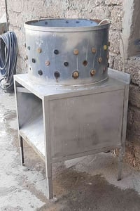 مكينة تنضيف دجاج نضيف شغالة  رقم التواصل : 07505216707